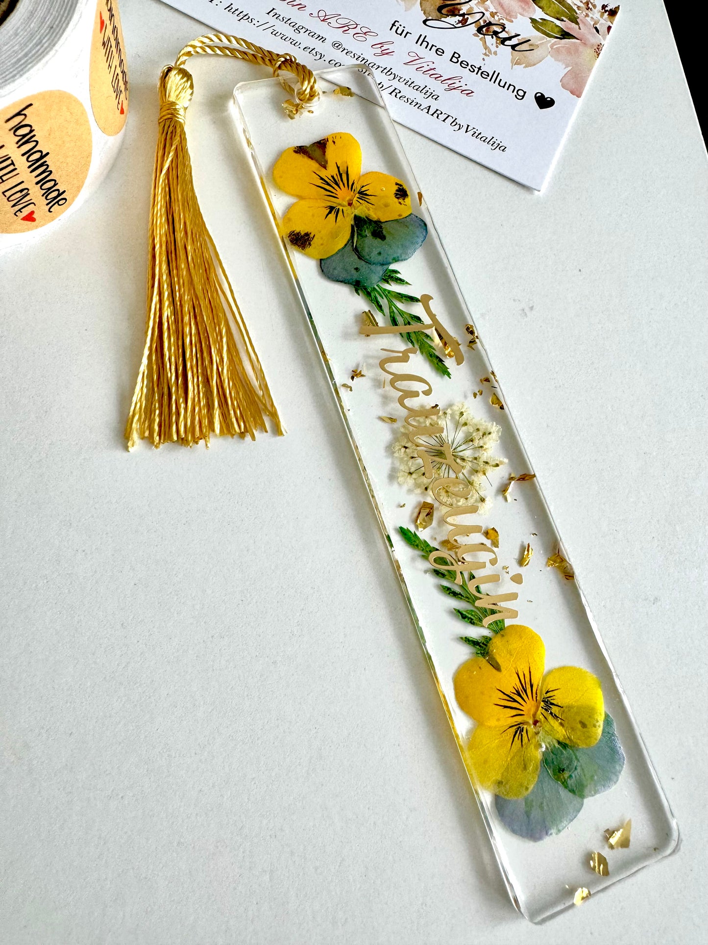⚜️Personalisierte Lesezeichen aus Epoxidharz mit echten Blumen – Handgemacht und einzigartig