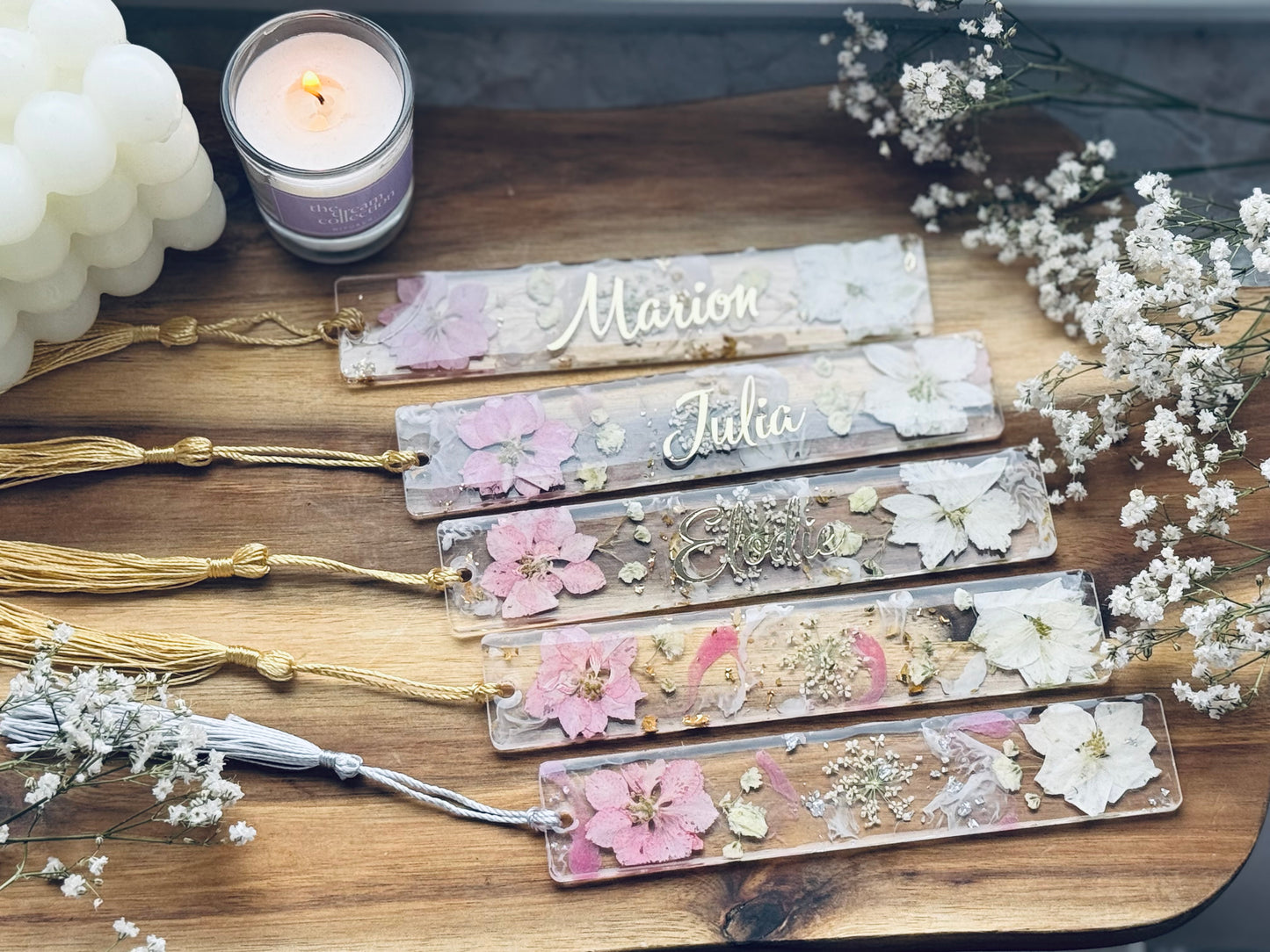 ⚜️ Personalisierte Lesezeichen aus Epoxidharz mit echten Blumen – Handgemacht & Elegant