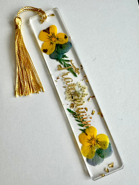 ⚜️Personalisierte Lesezeichen aus Epoxidharz mit echten Blumen – Handgemacht und einzigartig